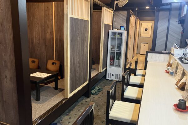 店内①